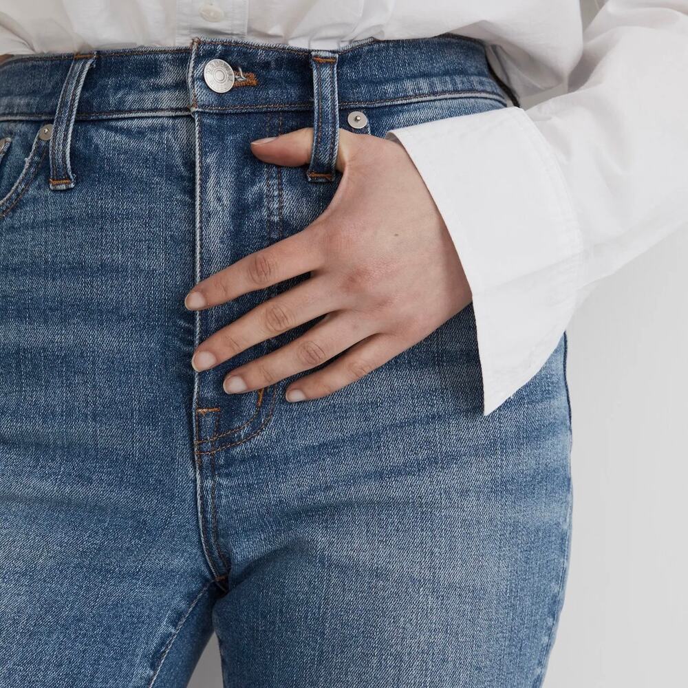 Madewell 11" High Rise Skinny Flare Jeans Fairson Wash size 32 - Picture 5 of 16